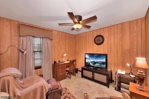 1260 Ratzer Rd, Wayne, NJ 07470 photo 9