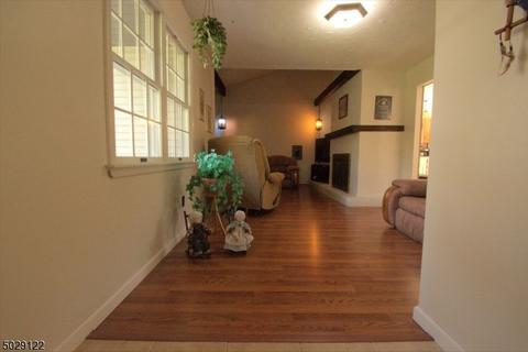 201 College View Dr, Hackettstown, NJ 07840 photo 4
