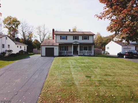 201 College View Dr, Hackettstown, NJ 07840 photo 1