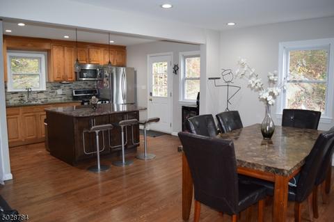 1292 Ringwood Ave, Wanaque Boro, NJ 07420 photo 8
