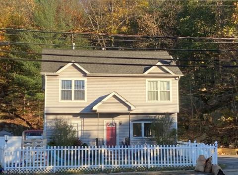 1292 Ringwood Ave, Wanaque Boro, NJ 07420 photo 1