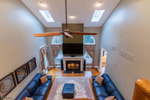 24 Barbara Dr, Randolph, NJ 07869 photo 12