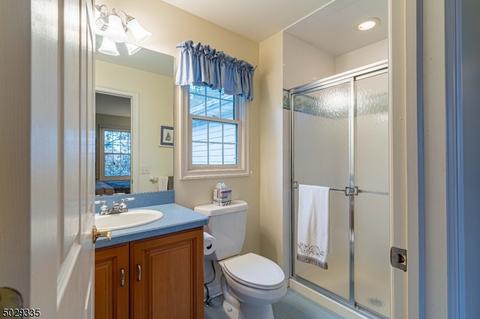 24 Barbara Dr, Randolph, NJ 07869 photo 18