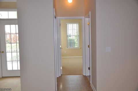 24 Samson Dr, Flemington, NJ 08822 photo 6