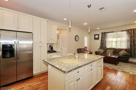 1236 Beech Ave, Mountainside, NJ 07092 photo 4