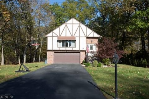 38 Minnisink Rd, Wayne, NJ 07470 photo 2