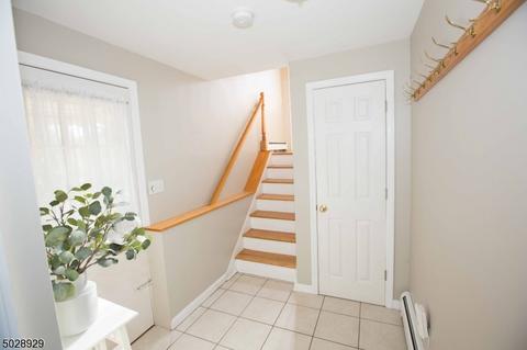38 Minnisink Rd, Wayne, NJ 07470 photo 11