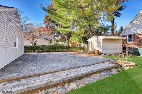 409 Forest Ave, Paramus, NJ 07652 photo 18