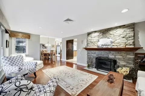 63 Pine Grove Rd, Berkeley Heights, NJ 07922 photo 13