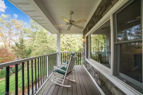 63 Pine Grove Rd, Berkeley Heights, NJ 07922 photo 2