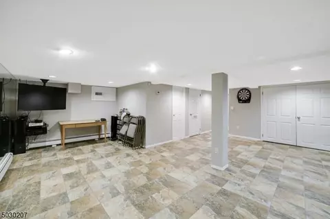 63 Pine Grove Rd, Berkeley Heights, NJ 07922 photo 17