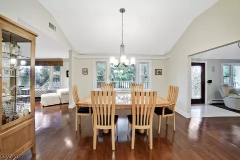 63 Pine Grove Rd, Berkeley Heights, NJ 07922 photo 11