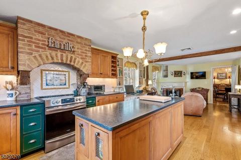 42 E Main St, Mendham, NJ 07945 photo 14