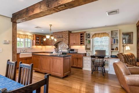 42 E Main St, Mendham, NJ 07945 photo 9