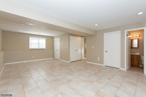 372 Malcolm Ave, North Plainfield, NJ 07063 photo 16