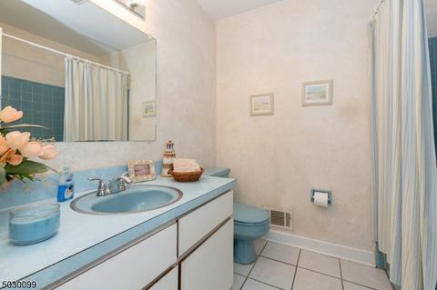 372 Malcolm Ave, North Plainfield, NJ 07063 photo 11