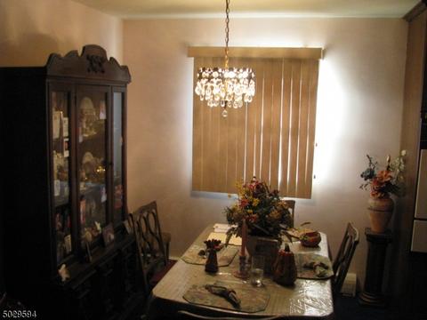 526 Delavan Ave, Newark, NJ 07107 photo 6
