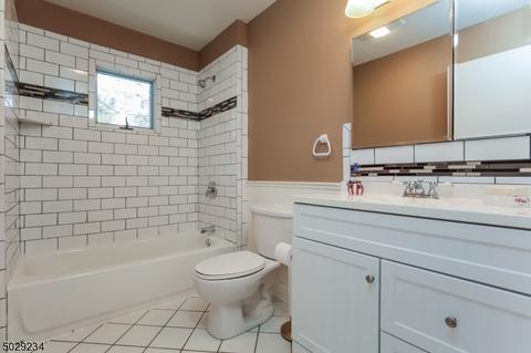 8 Davis Ave, Randolph, NJ 07869 photo 9