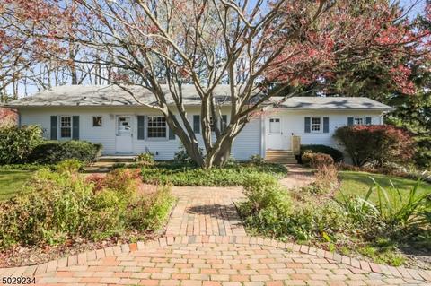 8 Davis Ave, Randolph, NJ 07869 photo 1