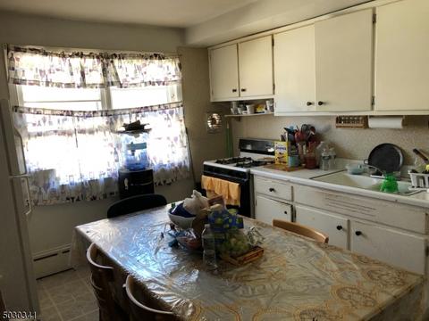 225 Franklin St, Hackettstown, NJ 07840 photo 18