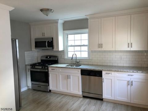 153 Barbara Dr, North Plainfield, NJ 07062 photo 3