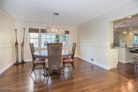 17 Thackeray Dr, Short Hills, NJ 07078 photo 6