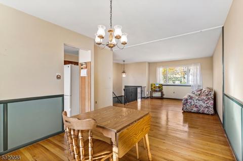 22 Hillside Dr, Clinton, NJ 08809 photo 6
