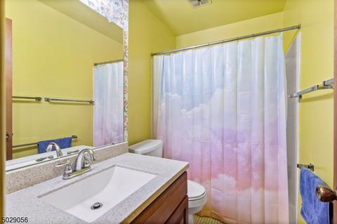 22 Hillside Dr, Clinton, NJ 08809 photo 9