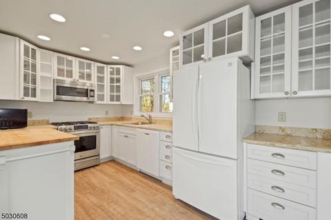 910 Route 10, Randolph, NJ 07869 photo 4