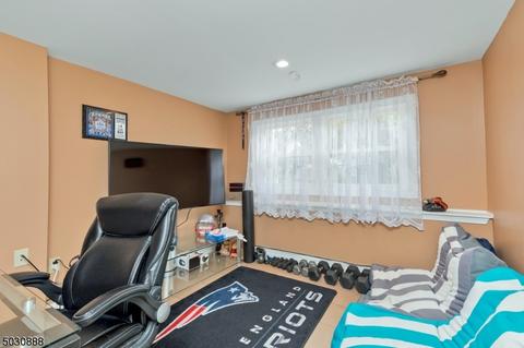 494 Malcolm Rd, Union, NJ 07083 photo 12