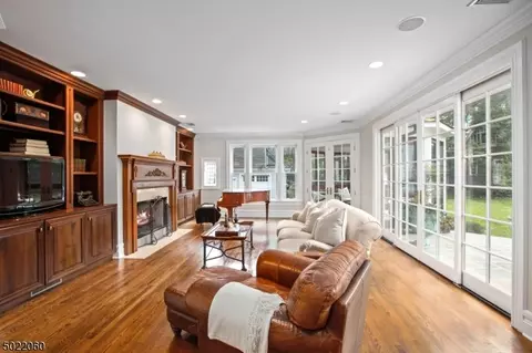 16 Edgewood Rd, Summit, NJ 07901 photo 11