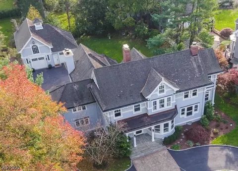 16 Edgewood Rd, Summit, NJ 07901 photo 1
