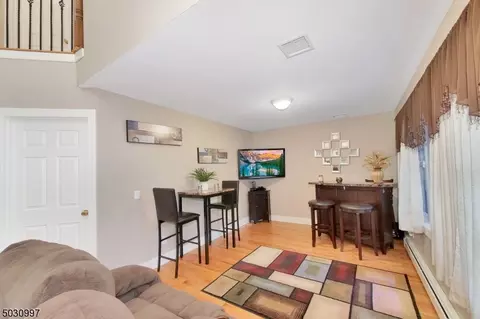 34 Shore Rd, Wayne, NJ 07470 photo 3