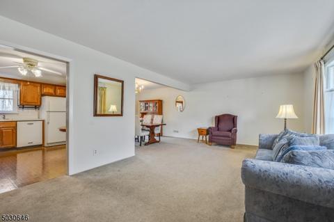 117 River Bend Rd, Berkeley Heights, NJ 07922 photo 3