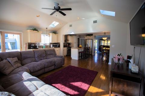 541 Malcolm Rd, Union, NJ 07083 photo 6