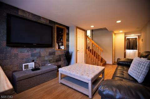 541 Malcolm Rd, Union, NJ 07083 photo 11