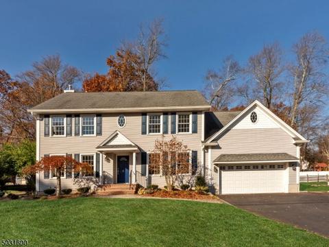 2 Darling Rd, Waldwick, NJ 07463 photo 1