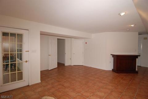 8 Rainier Ct, Hackettstown, NJ 07840 photo 18