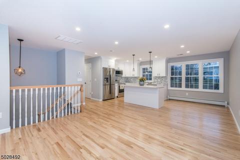 91 E Mountain Rd, Sparta, NJ 07871 photo 5