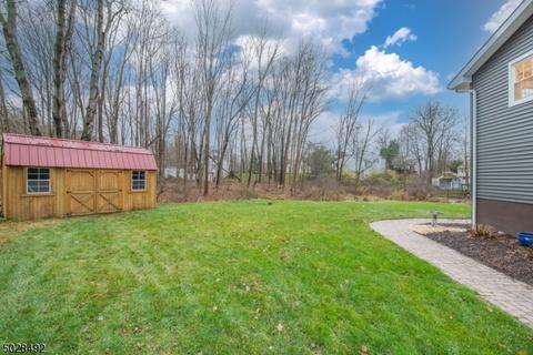 91 E Mountain Rd, Sparta, NJ 07871 photo 3