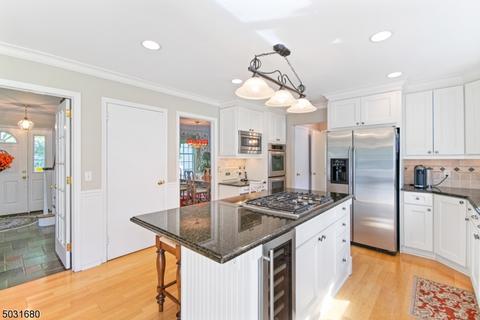 8 Dean Rd, Mendham, NJ 07945 photo 9