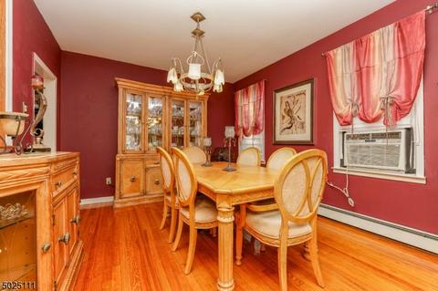 20 Duncan Pl, Nutley, NJ 07110 photo 8