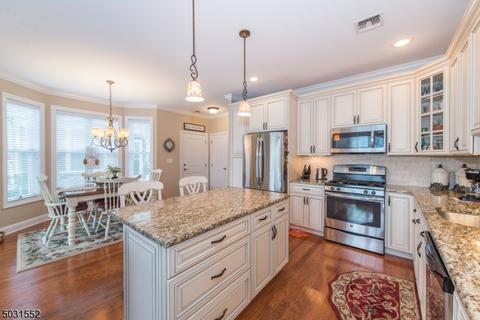 47 Red Oak Ct, Haskell, NJ 07420 photo 7