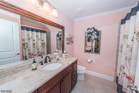47 Red Oak Ct, Haskell, NJ 07420 photo 16