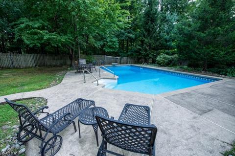61 Hershey Rd, Wayne, NJ 07470 photo 16