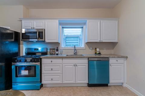 406 E 9th Ave, Roselle, NJ 07203 photo 4