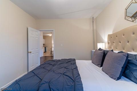 406 E 9th Ave, Roselle, NJ 07203 photo 7