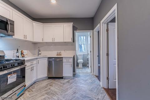 406 E 9th Ave, Roselle, NJ 07203 photo 14