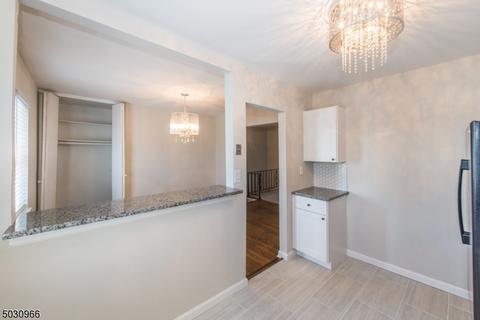 1142 Valley Rd, Wayne, NJ 07470 photo 11