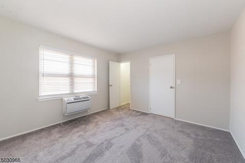 1142 Valley Rd, Wayne, NJ 07470 photo 16